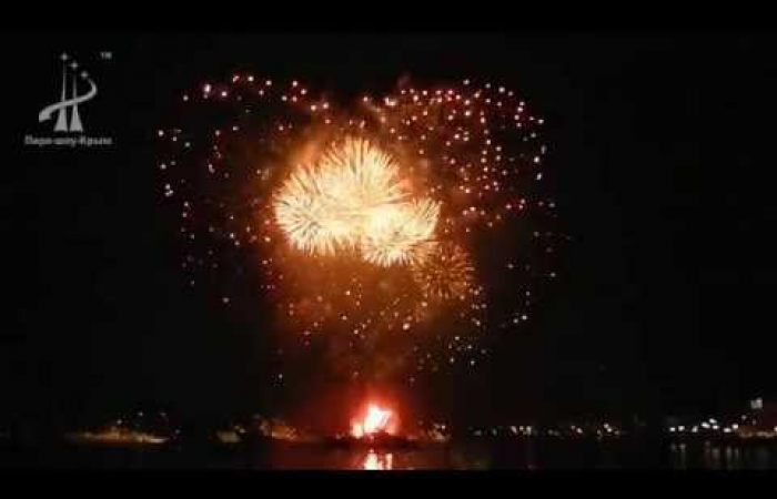 Фейерверк в Севастополе 9 мая 2014 (skip to 102s)